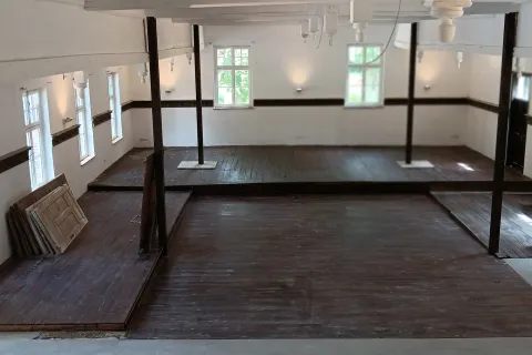 Blick in den Saal des Pfälzerhauses (Rechte: Tillmans & Peerenboom)