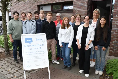 Die Beteiligten des Mediencafés (Foto: Torsten Matenaers)